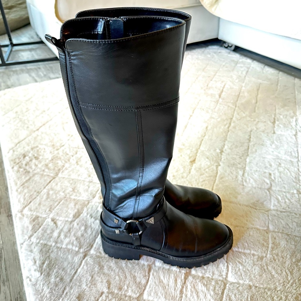 EUC Guess knee high black leather boots